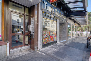 Communal Entrance- click for photo gallery